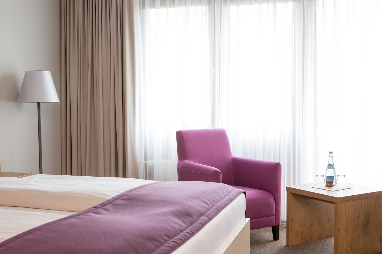 Aramis Tagungs- Und Sporthotel Gäufelden Exterior foto